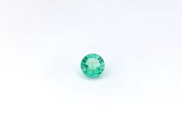 4x4mm Round Emerald