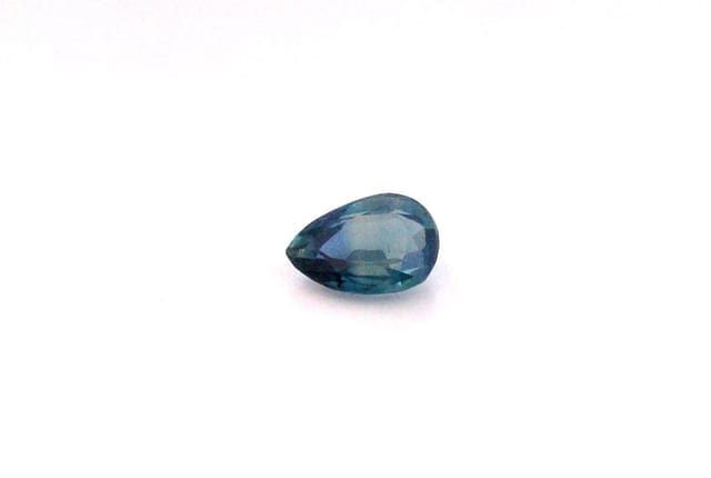 5x7mm Pear Sapphire