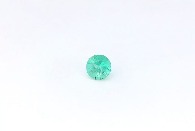 4x4mm Round Emerald