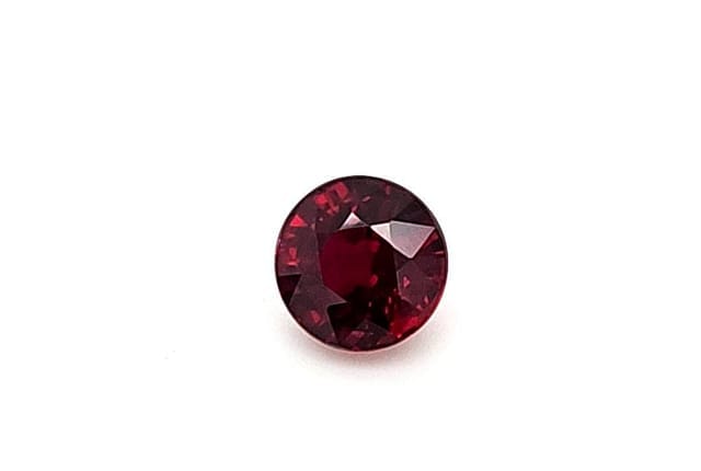 7x7mm Round Ruby