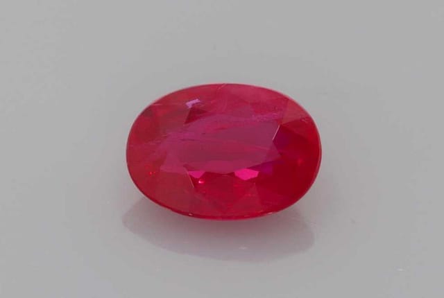 5x7mm Oval Ruby