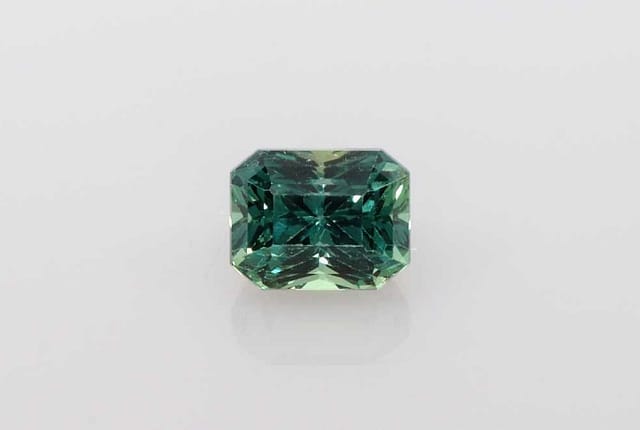 4x5mm Emerald Sapphire