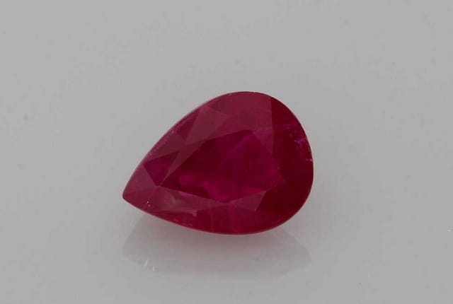 5x7mm Pear Ruby