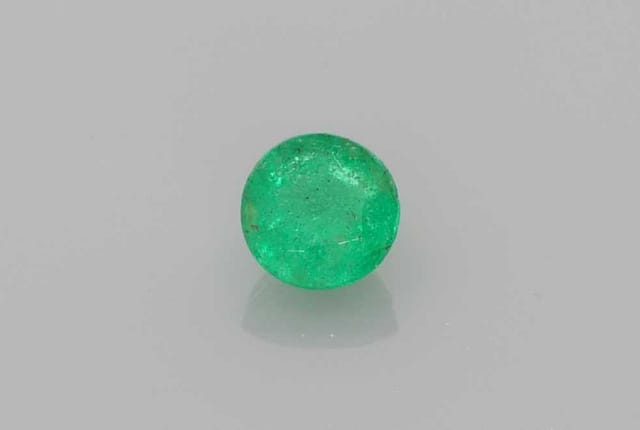 4x4mm Round Emerald