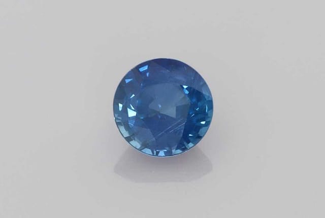 5x5mm Round Sapphire