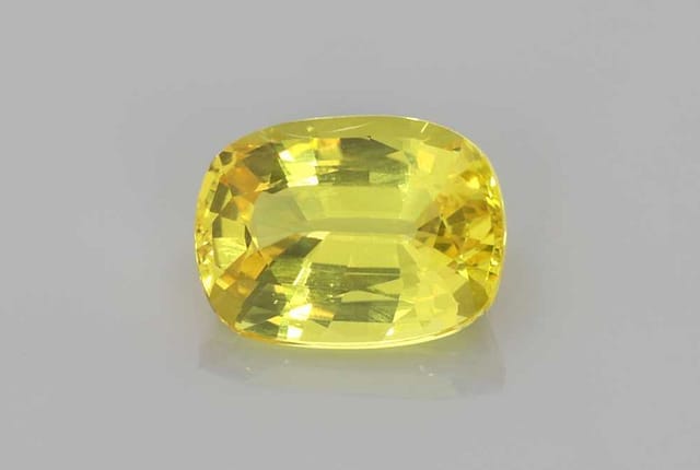 7x9mm Cushion Sapphire