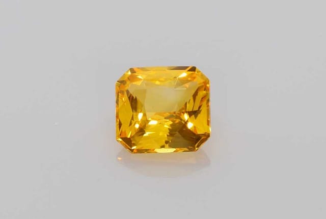 7x7mm Octagon Sapphire