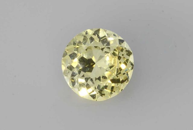 8x8mm Round Sapphire
