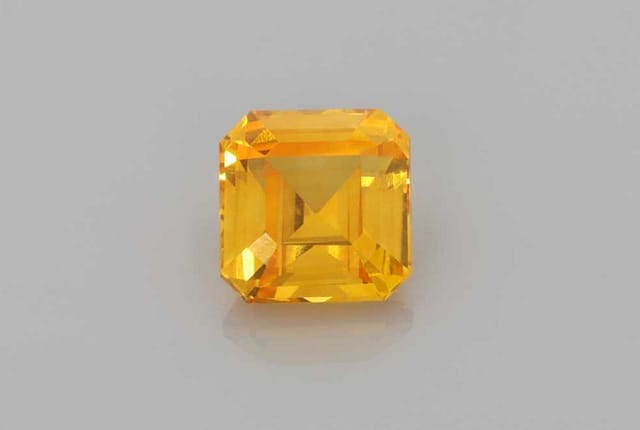 6x6mm Octagon Sapphire