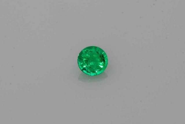 3x3mm Round Emerald