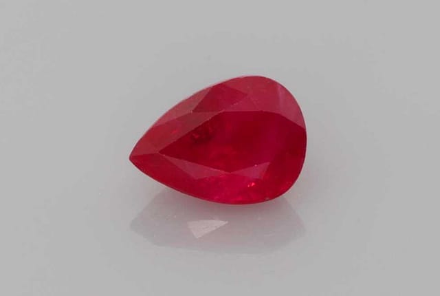5x7mm Pear Ruby