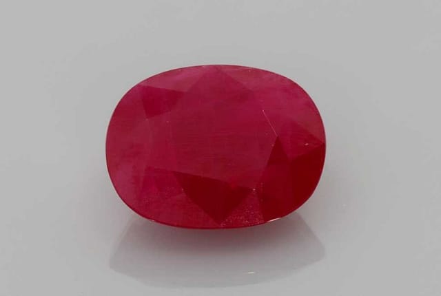 7x9mm Oval Ruby