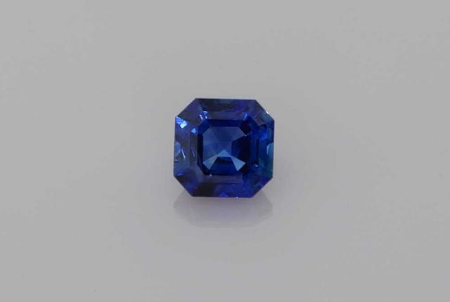 4x4mm Octagon Sapphire