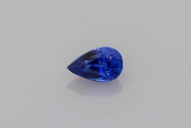 3x5mm Pear Sapphire