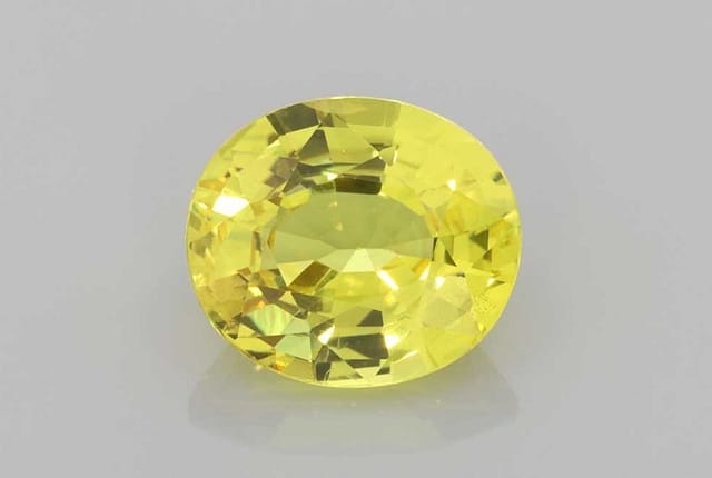 8x10mm Oval Sapphire