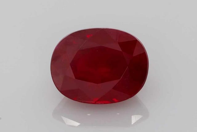 7x9mm Oval Ruby