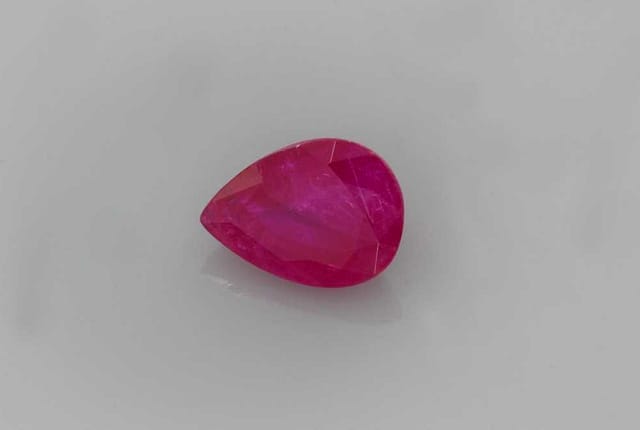 5x7mm Pear Ruby