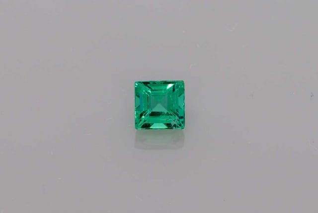 3x3mm Radiant Emerald