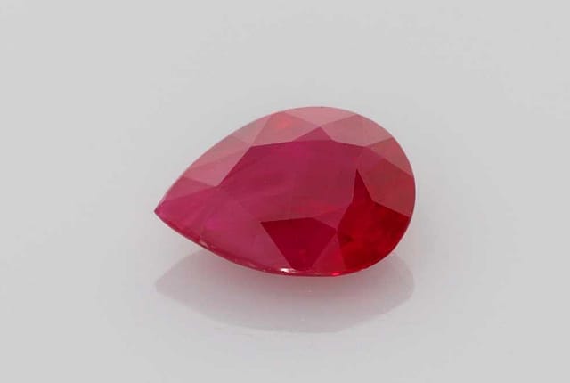 6x8mm Pear Ruby