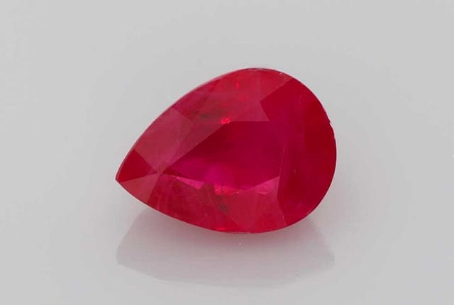 6x8mm Pear Ruby