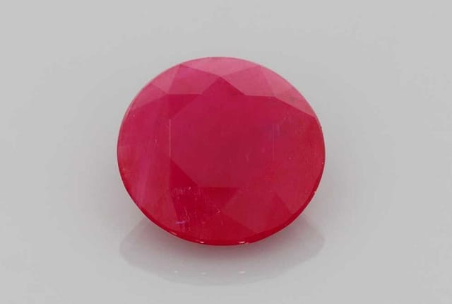 8x8mm Round Ruby