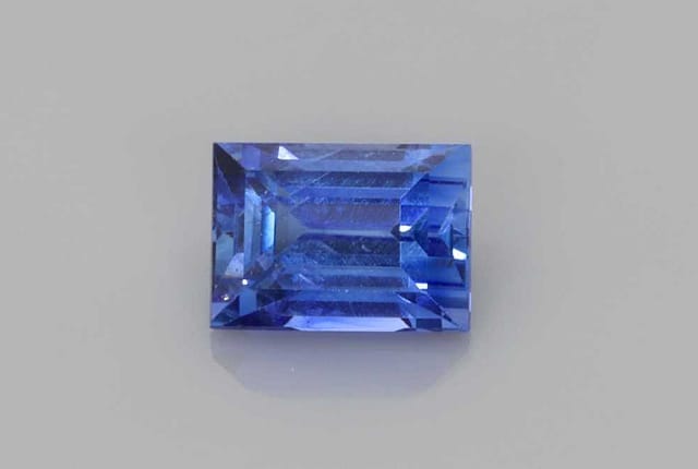 4x6mm Emerald Sapphire