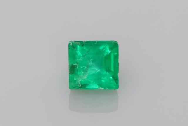 5x5mm Radiant Emerald