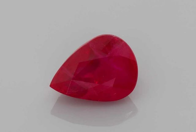 6x8mm Pear Ruby