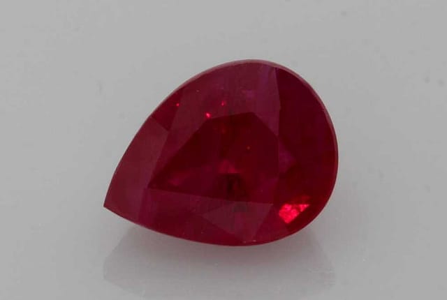 6x8mm Pear Ruby