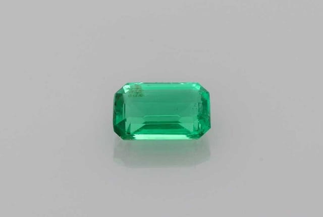 3x5mm Emerald Emerald