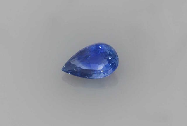 3x5mm Pear Sapphire