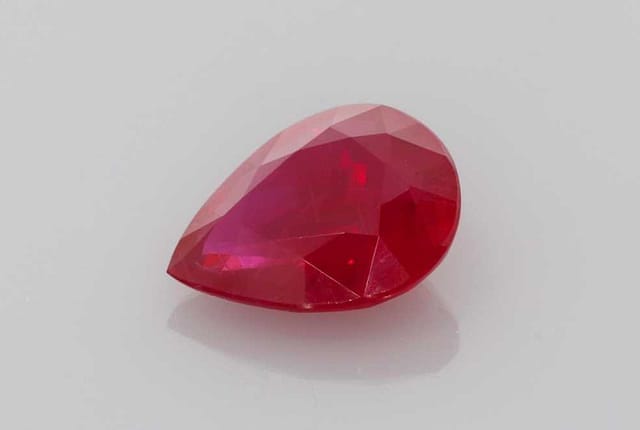 6x8mm Pear Ruby