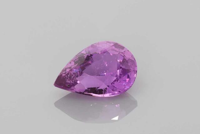 6x9mm Pear Sapphire