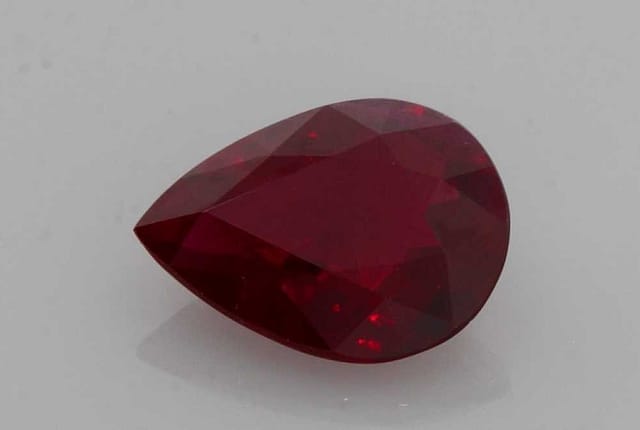 6x8mm Pear Ruby
