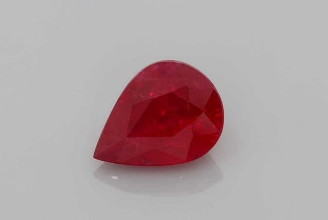 6x8mm Pear Ruby