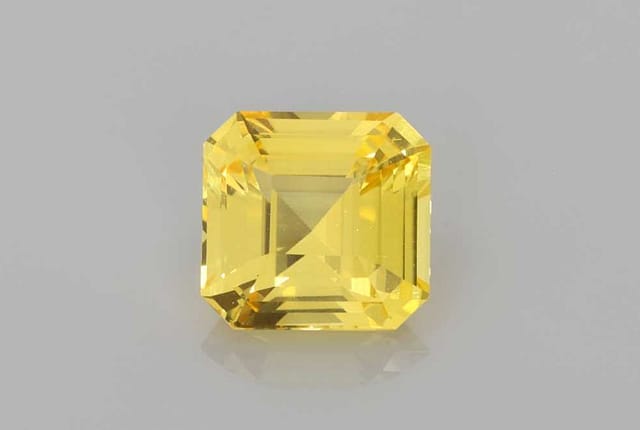 6x7mm Octagon Sapphire