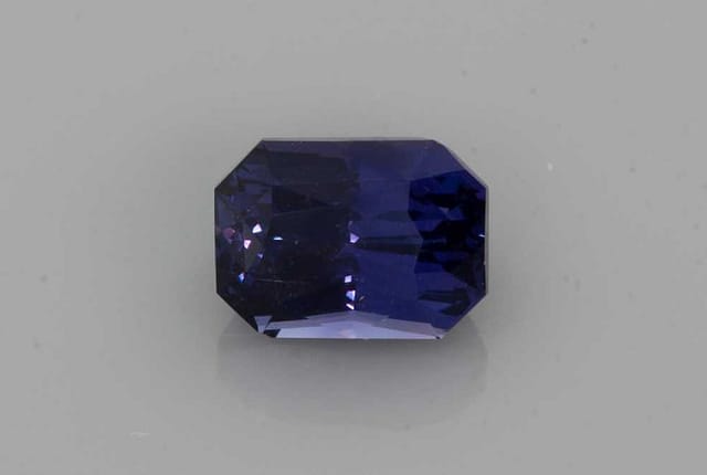 6x8mm Emerald Sapphire