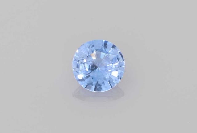 5x5mm Round Sapphire