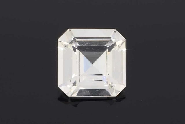 6x6mm Octagon Sapphire