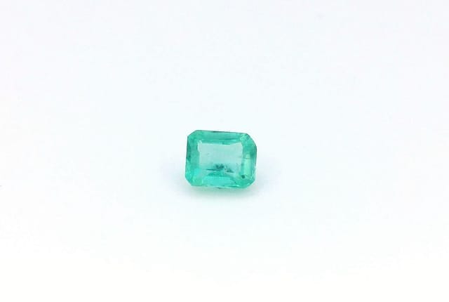 4x5mm Oval Emerald