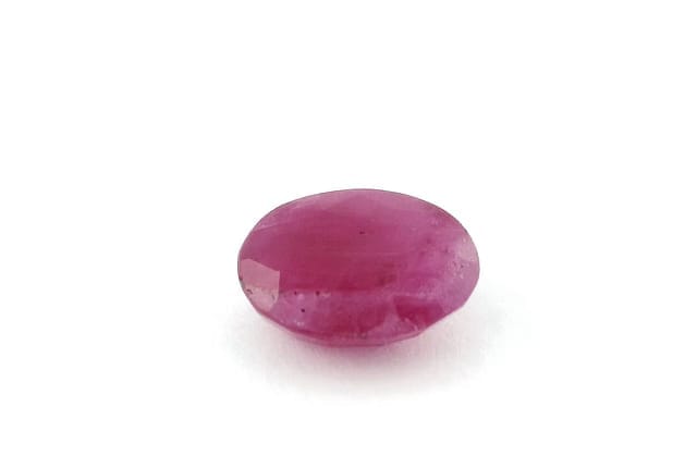 7x10mm Oval Ruby