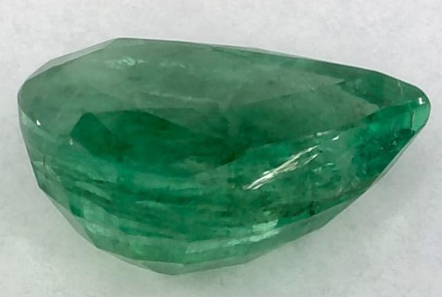 6x8mm Pear Emerald