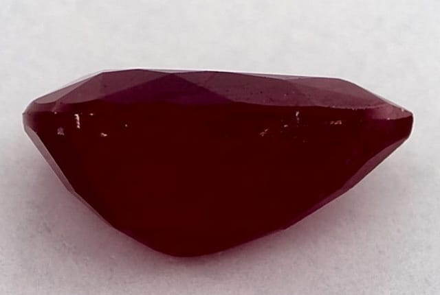7x9mm Pear Ruby