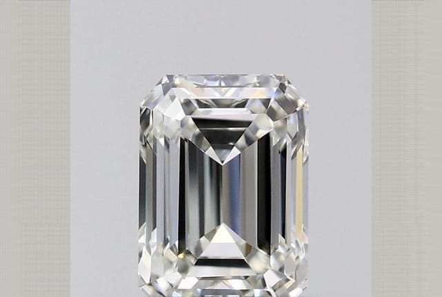 0.34 Carat Emerald Diamond