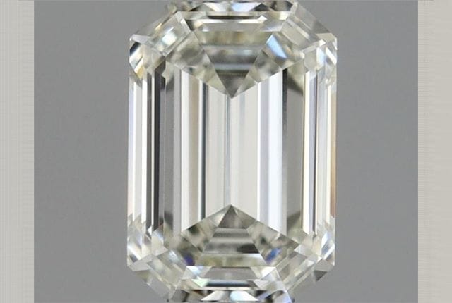 0.30 Carat Emerald Diamond