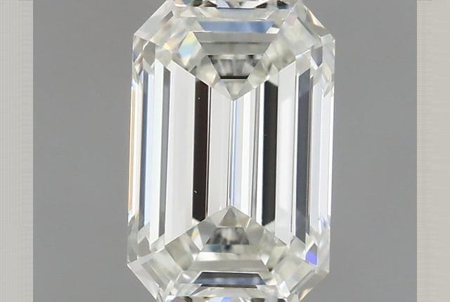 0.30 Carat Emerald Diamond