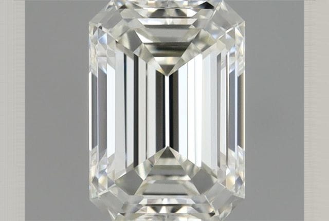0.30 Carat Emerald Diamond