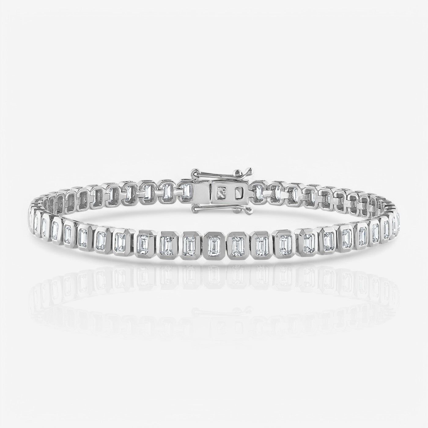 Lab Grown Emerald Bezel-Set Diamond Tennis Bracelet