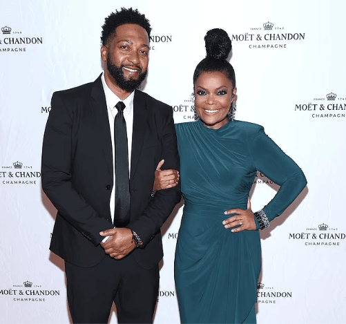 Actress Yvette Nicole Brown Announced Her Engagement While Guest Co-Hosting on The View