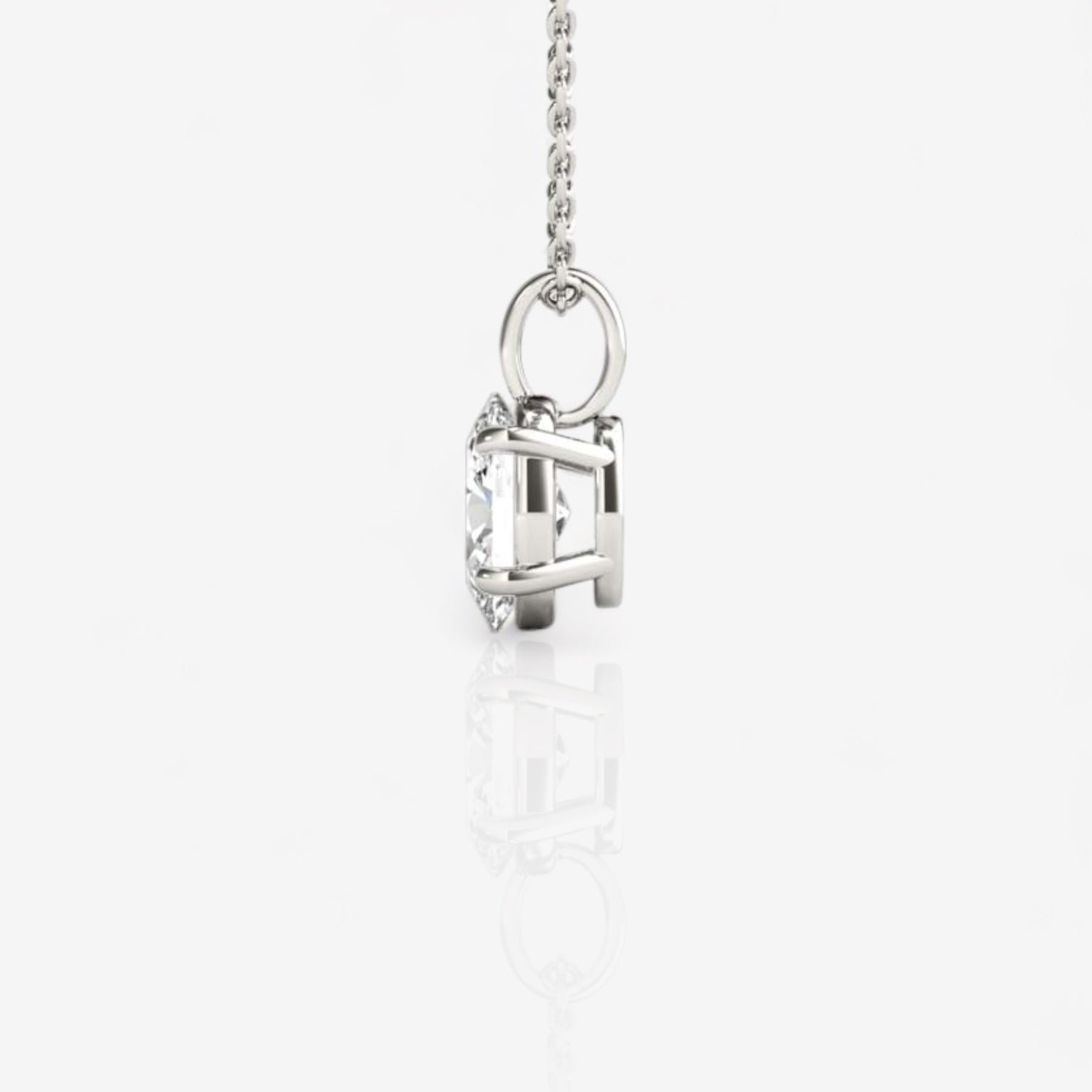 18kt white gold/side